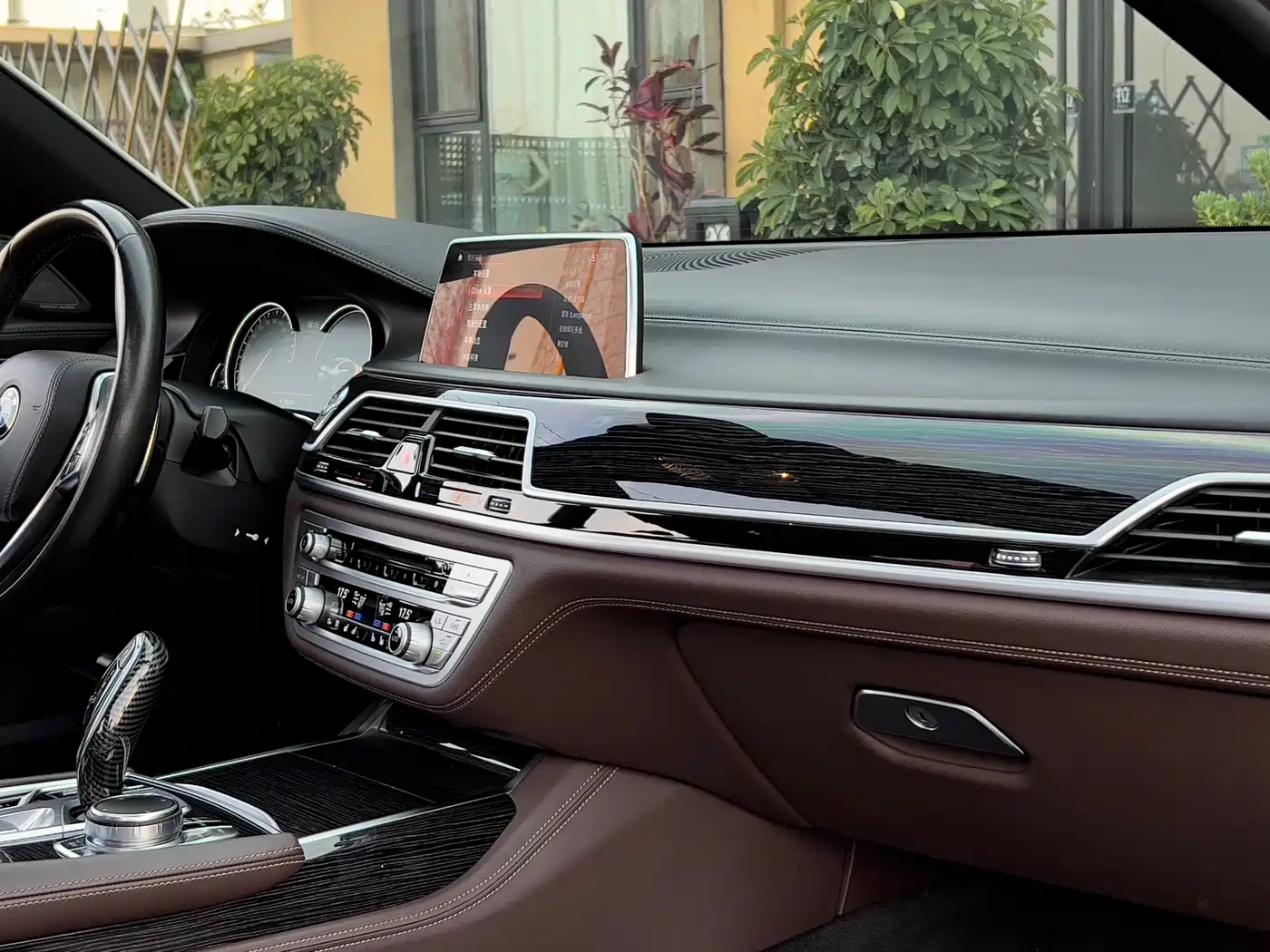 BMW 7 Series 2018 740Li Leading Type M Sport Package фото 9