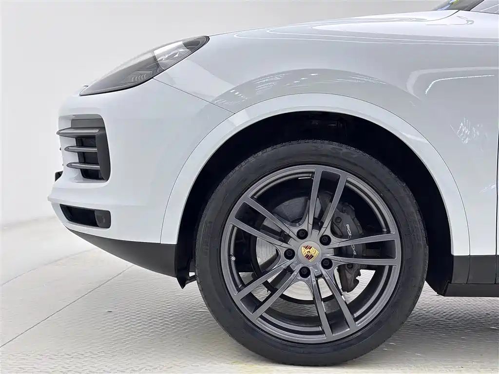 Porsche Cayenne 2018 Cayenne 3.0T фото 11