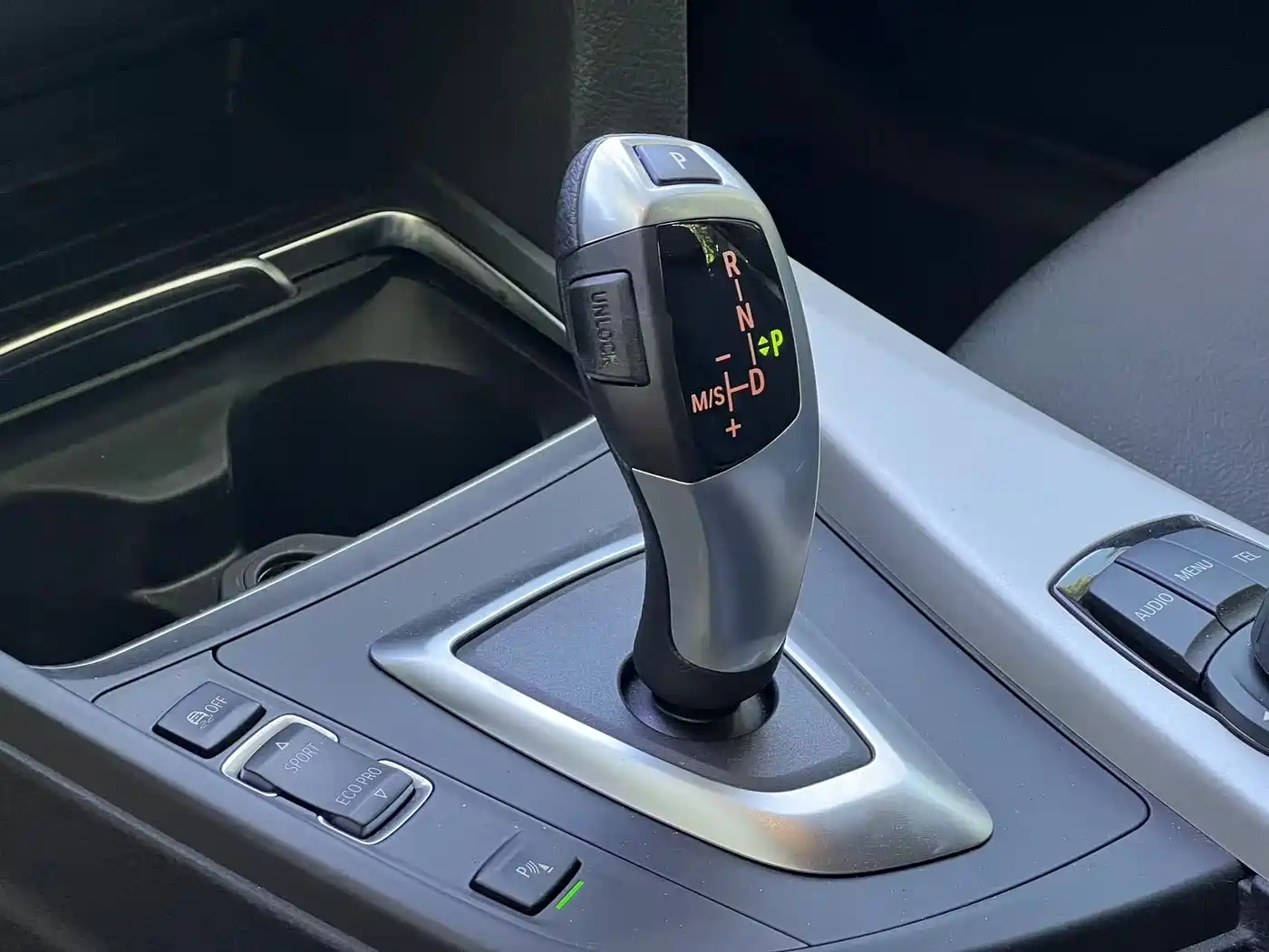 BMW 3 Series GT 2016 320i Fashion Style фото 10