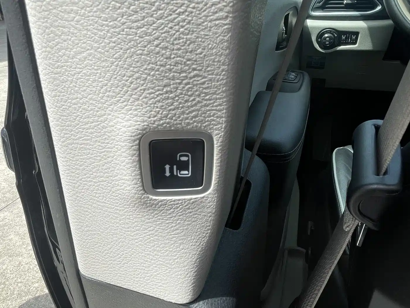 CHRYSLER DAJIALONG PHEV