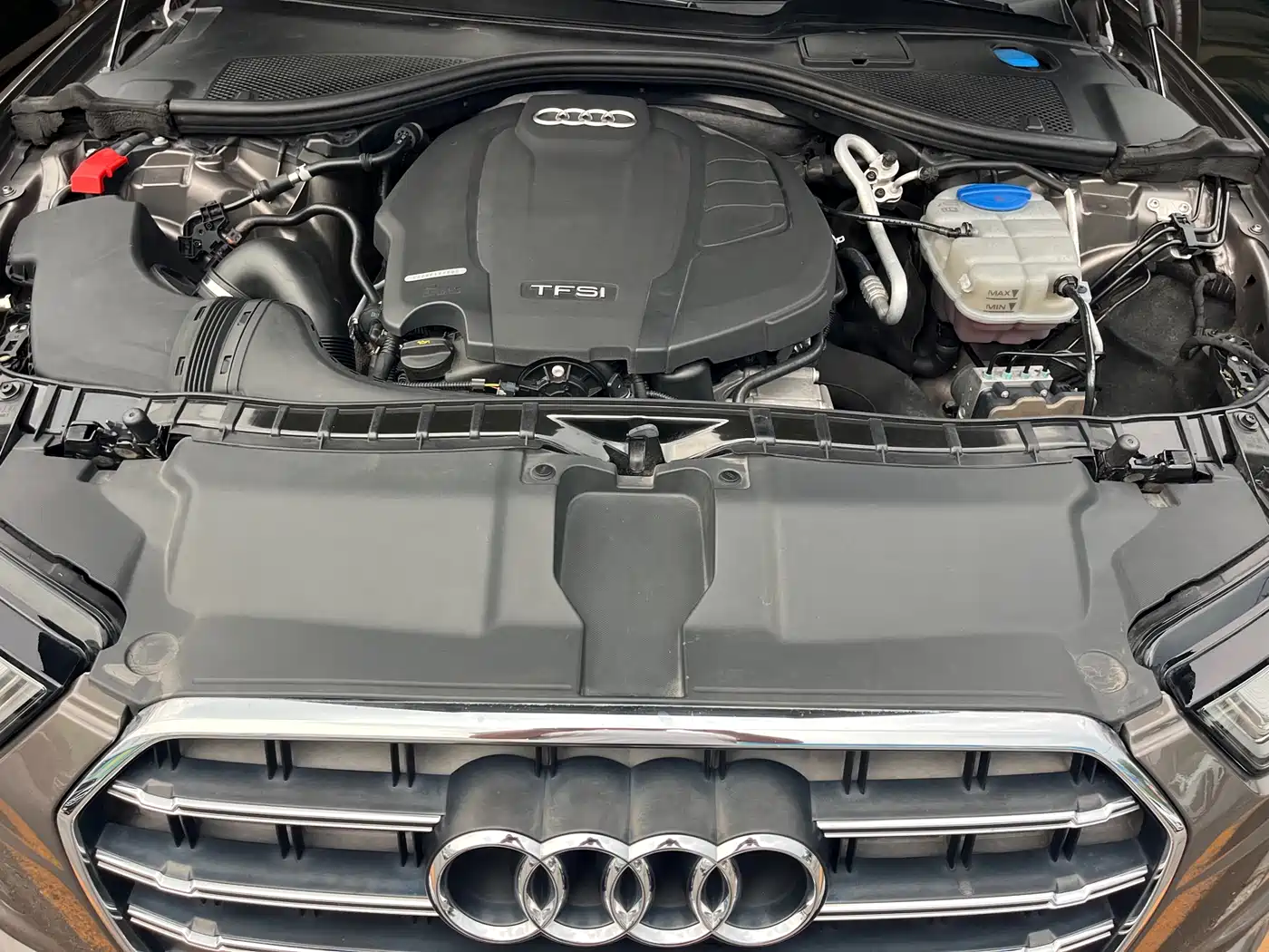 Audi A6L 2018 30th Anniversary 35 TFSI Fashion фото 14