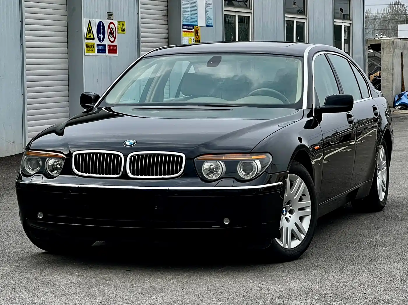 BMW 7 Series 2004 730Li фото 5