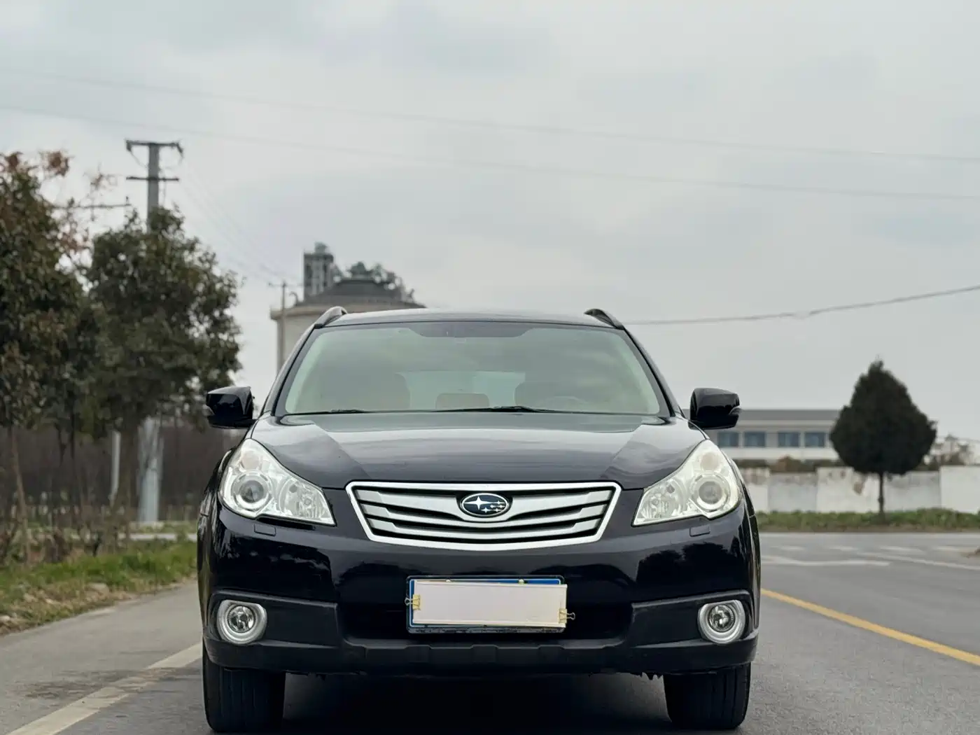 Subaru Outback 2011 2.5i Luxury Edition фото 2