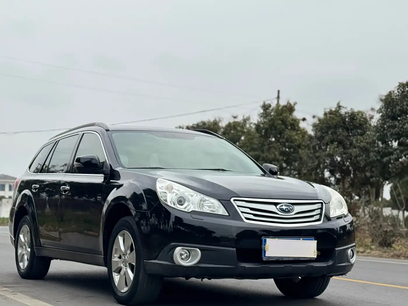 Subaru Outback 2011 2.5i Luxury Edition фото 3