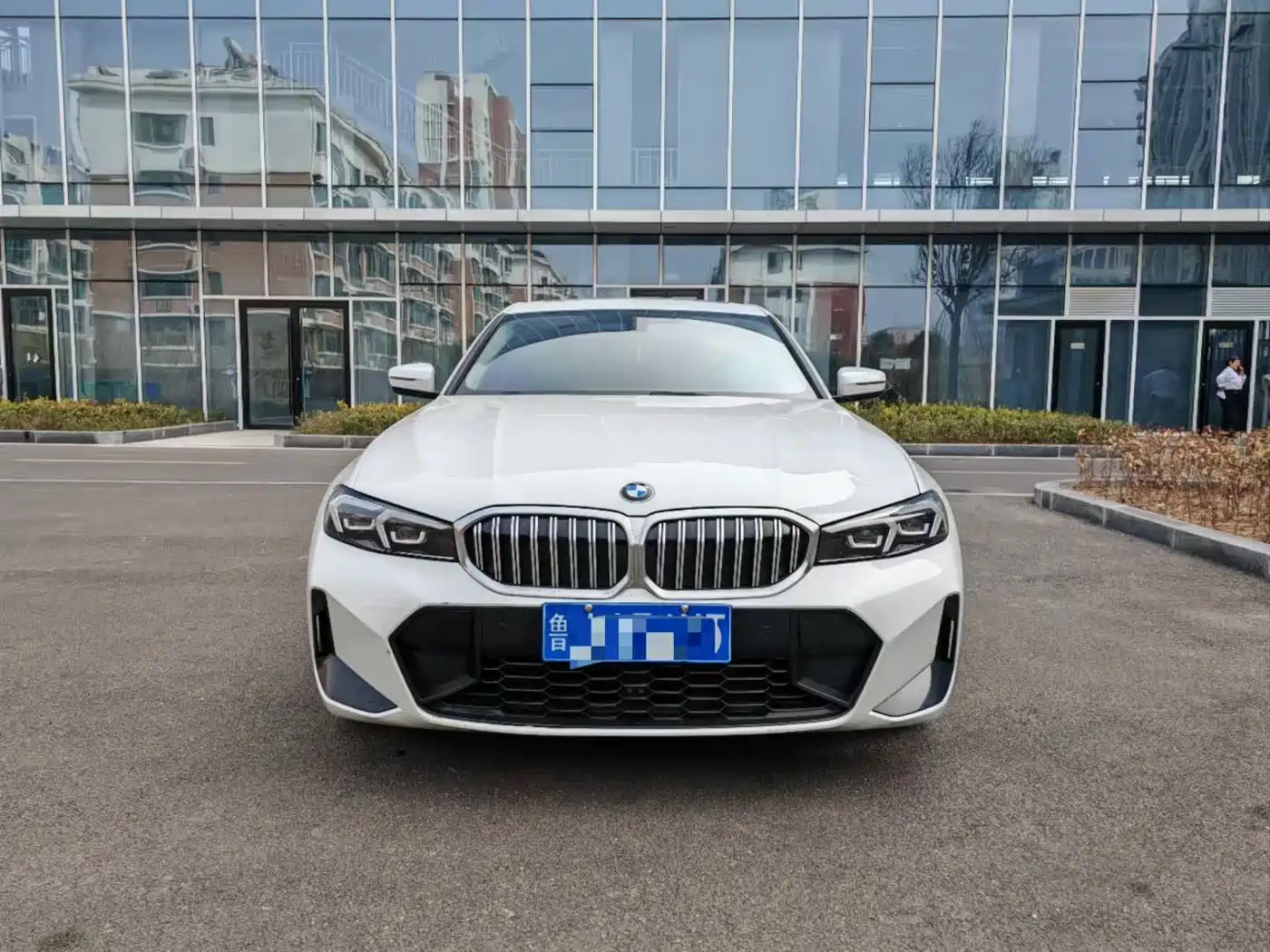 BMW 3 Series 2024 320Li M Sport Package фото 2