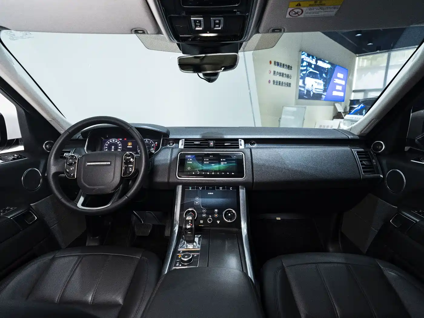 Land Rover Range Rover Sport 2020 3.0 L6 SE фото 8
