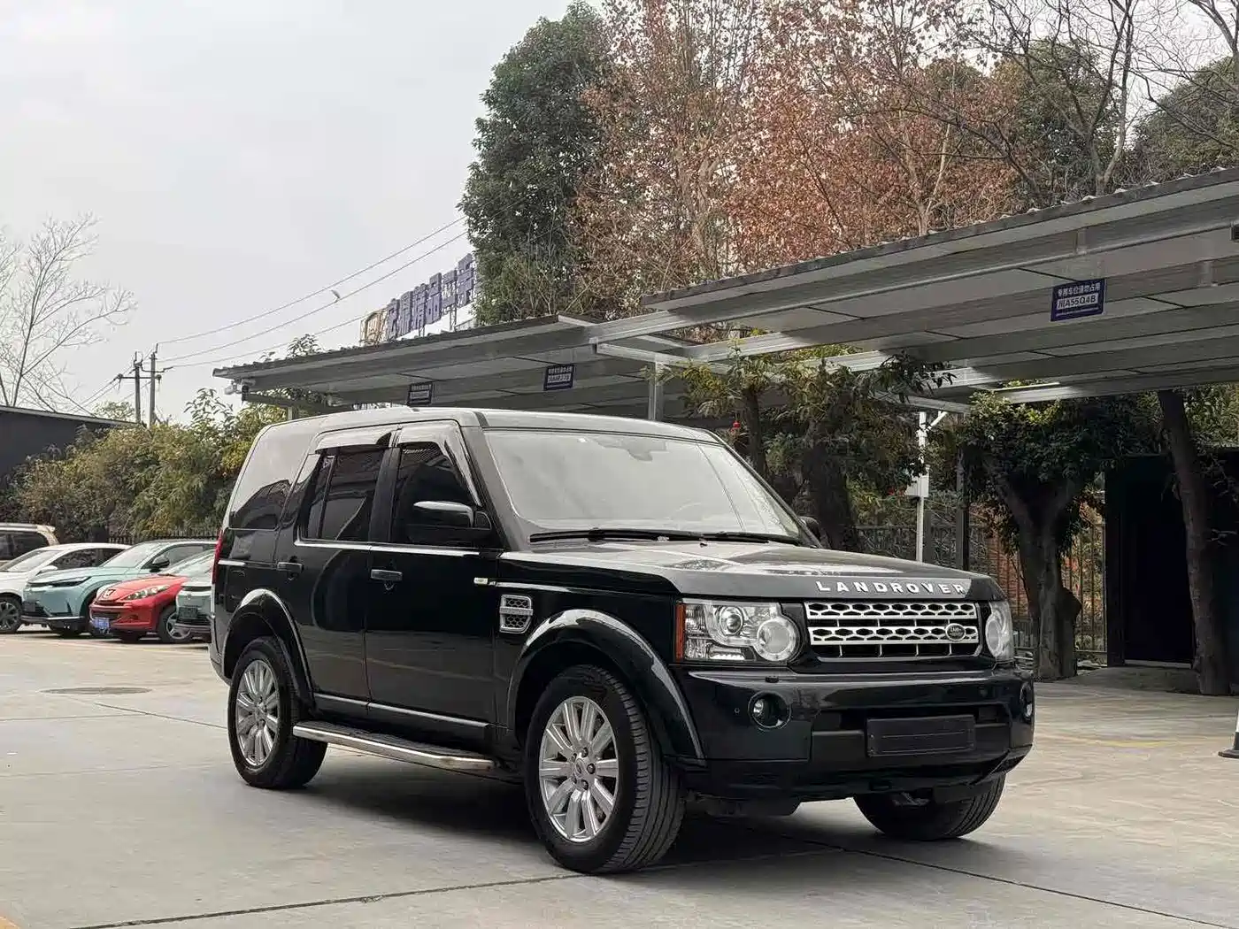 Land Rover Discovery 2011 3.0 SDV6 HSE Diesel фото 2