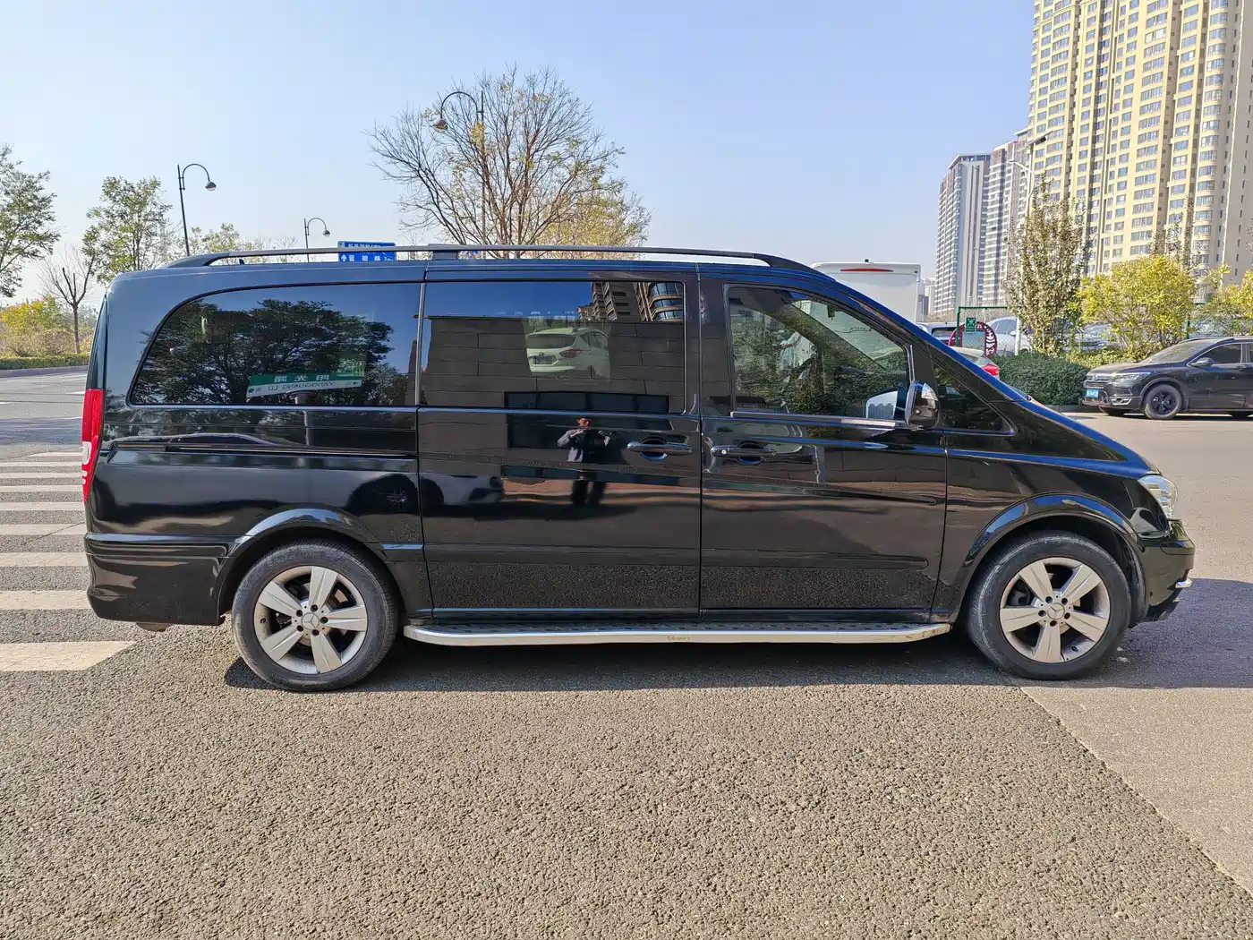 Mercedes-Benz Viano 2013 Model 3.0L Navigation Edition фото 7