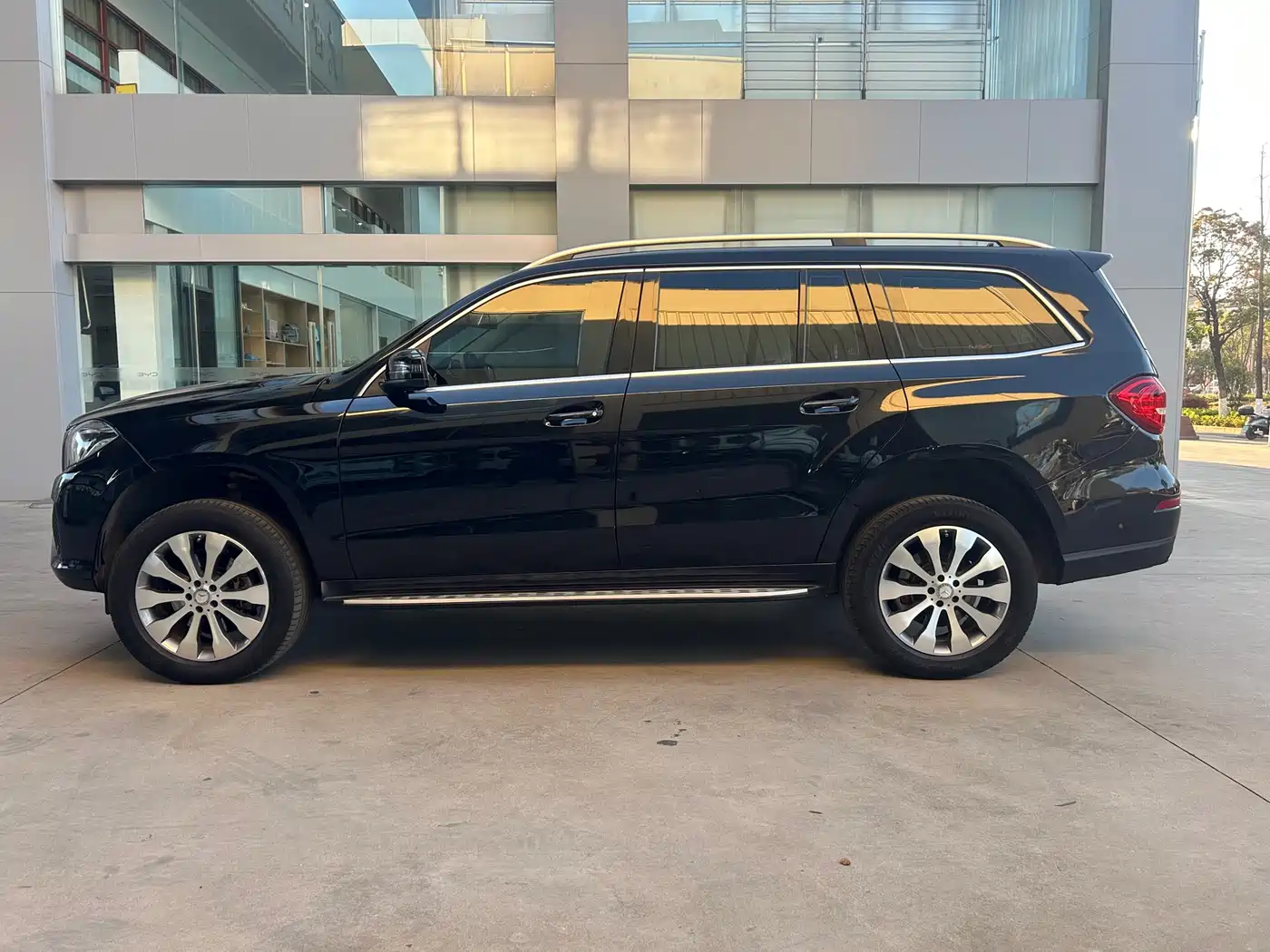 Mercedes-Benz GLS 2016 GLS 400 4MATIC Dynamic фото 5