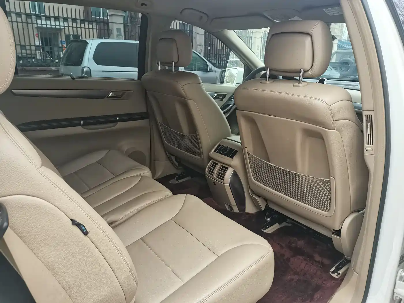 Mercedes-Benz R-Class 2014 2011 R 300 L Business Class