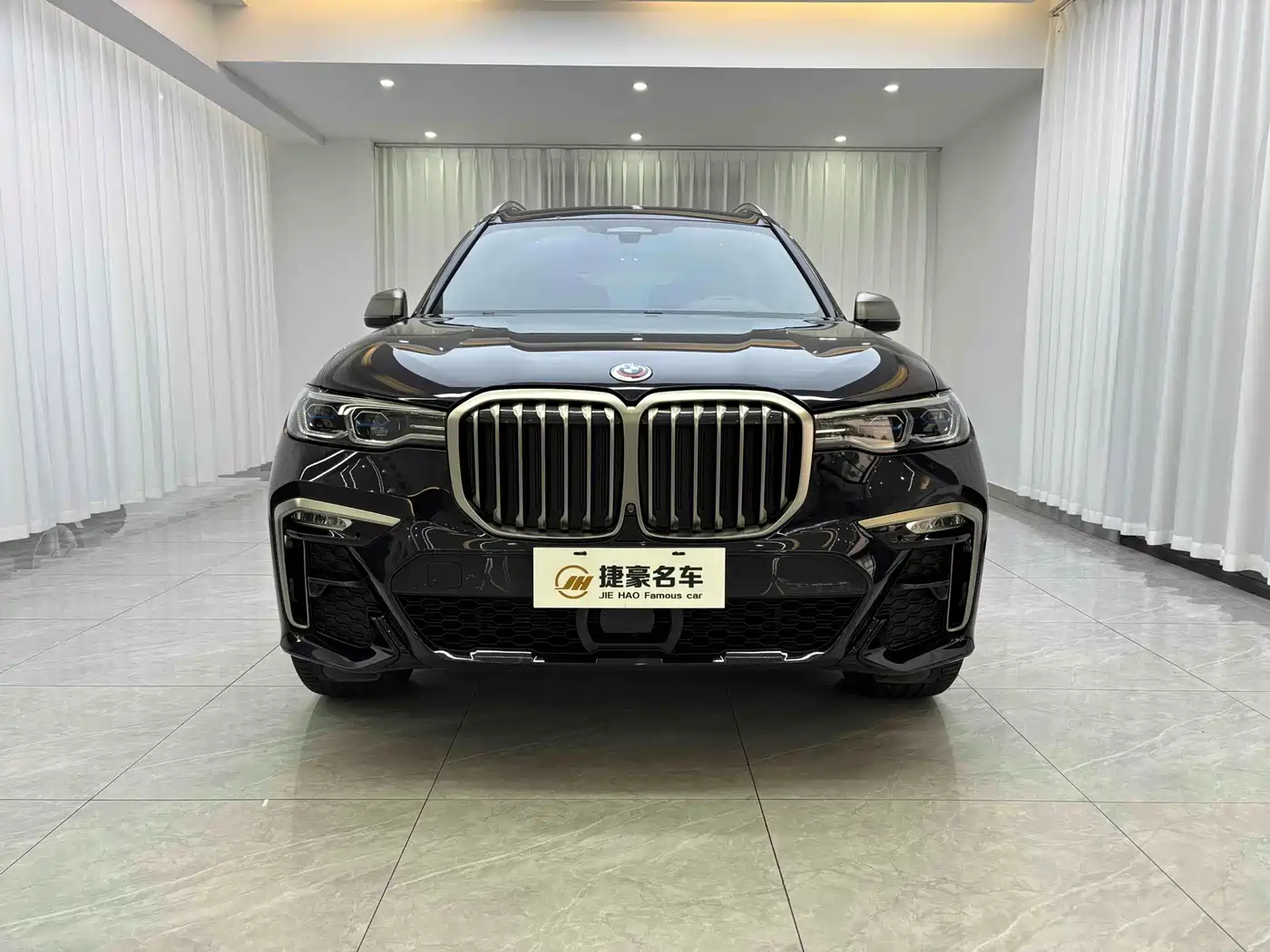 BMW X7 2020 xDrive40i Premium M Sport Package фото 3