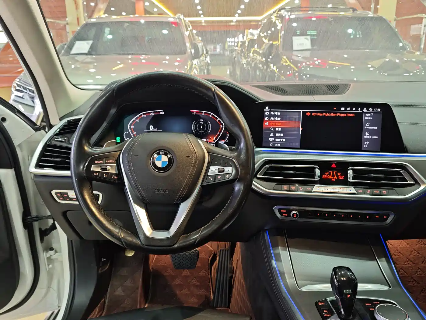 BMW X5 (Import) 2019 xDrive40i M Sport Package фото 9