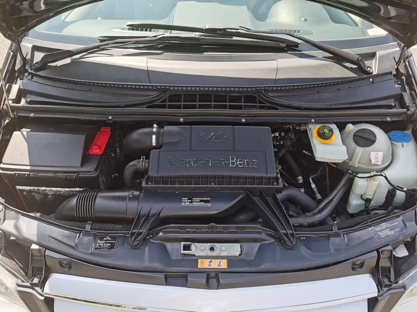 Mercedes-Benz Viano 2013 Model 3.0L Navigation Edition фото 11