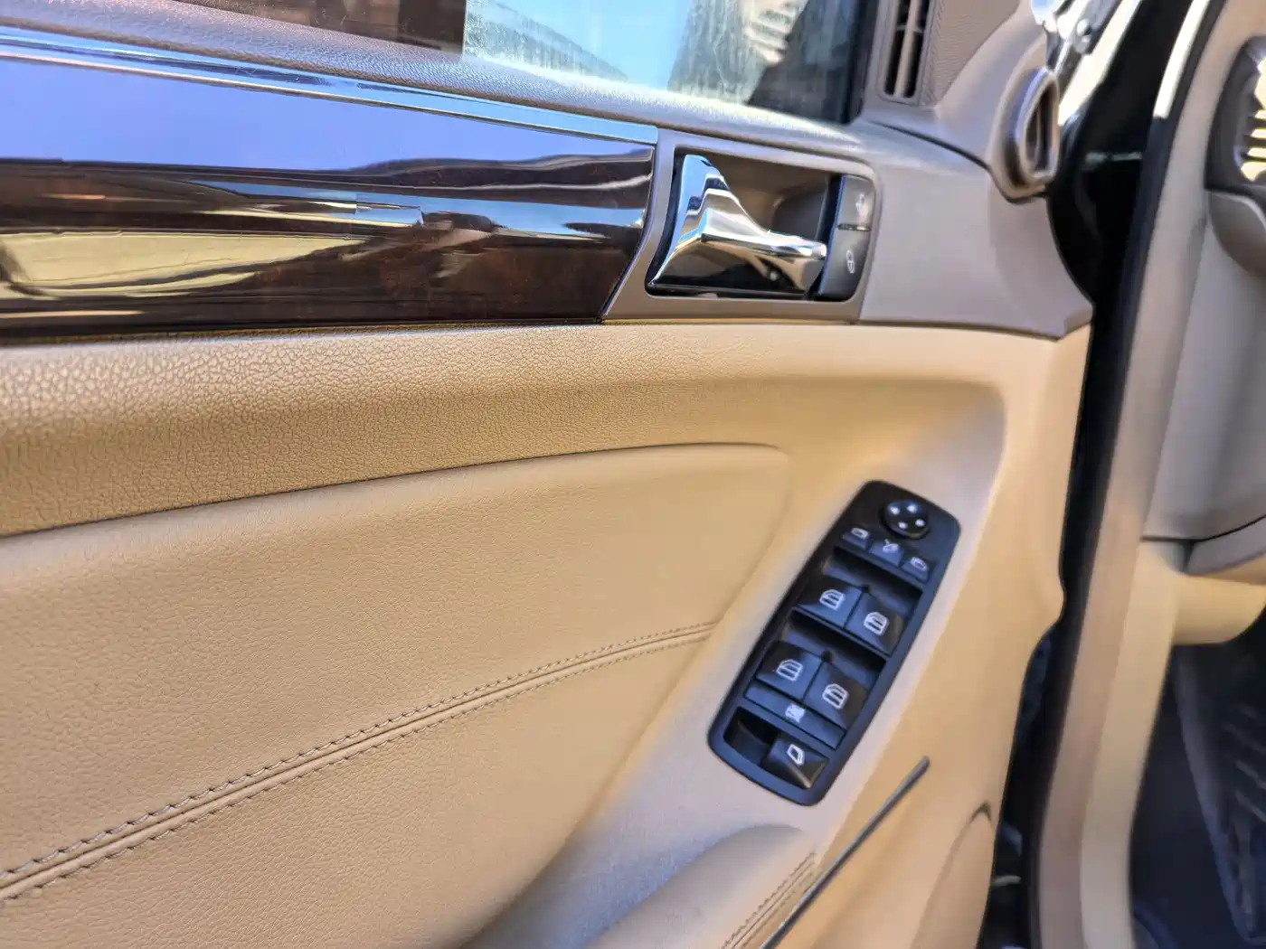 Mercedes-Benz GL-Class фото 5