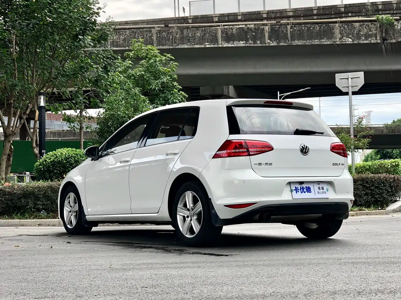 Volkswagen Golf 2015 1.4TSI Automatic Comfort фото 7
