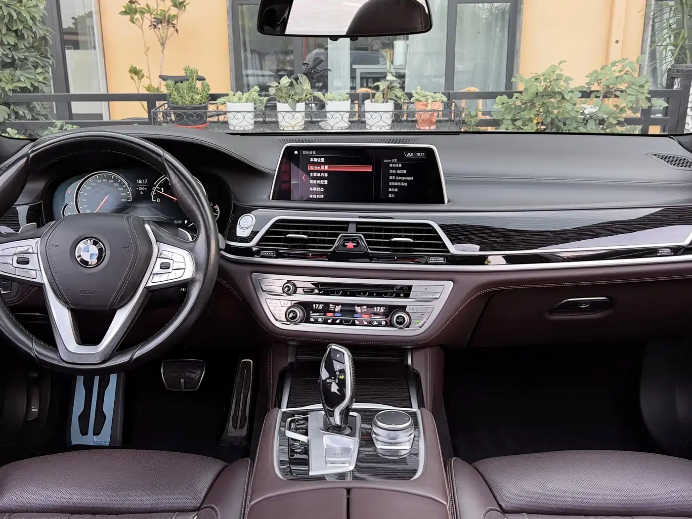 BMW 7 Series 2018 740Li Leading Type M Sport Package фото 8