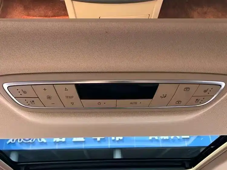 Buick GL8 2018 ES 28T Luxury Type China VI фото 9