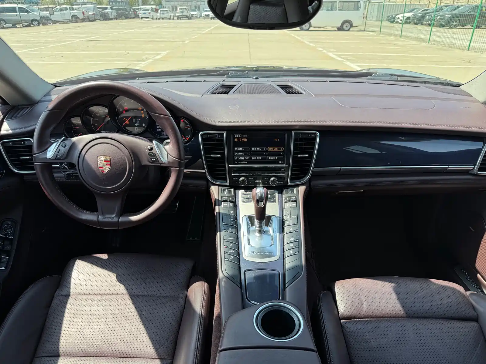 صورة 18 - Porsche Panamera