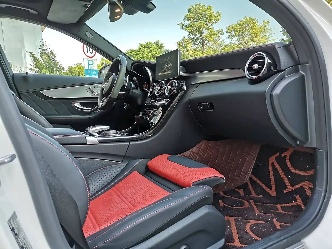 Mercedes-Benz C-Class AMG 2017 AMG C 63 фото 17