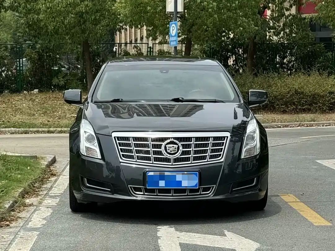 Cadillac XTS 2014 28T Comfort фото 2