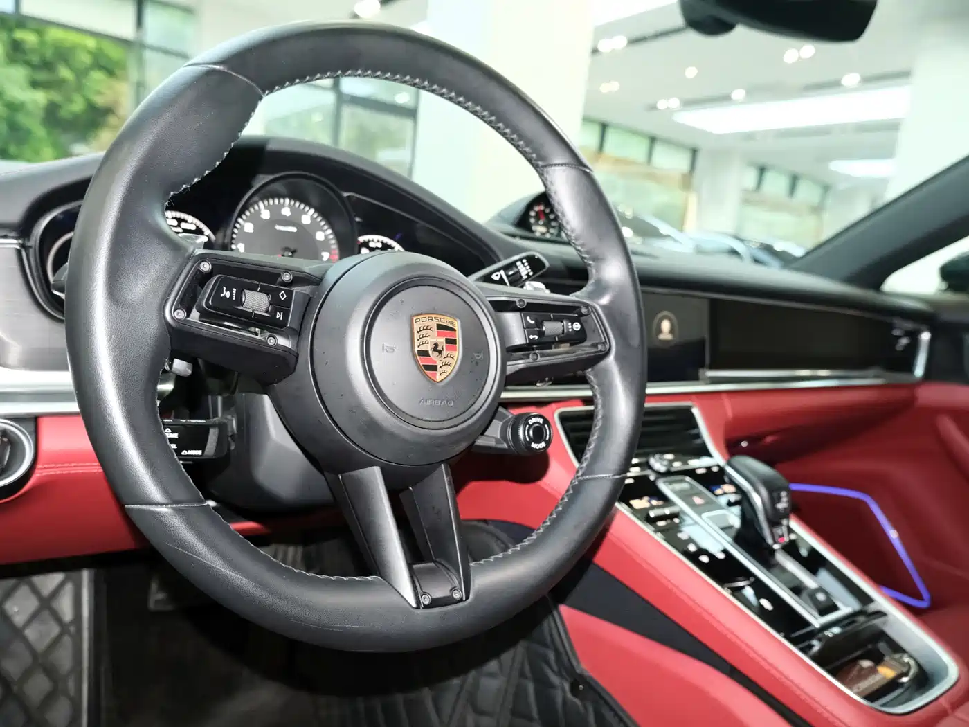 Porsche Panamera 2023 Panamera 2.9T Platinum Edition фото 3