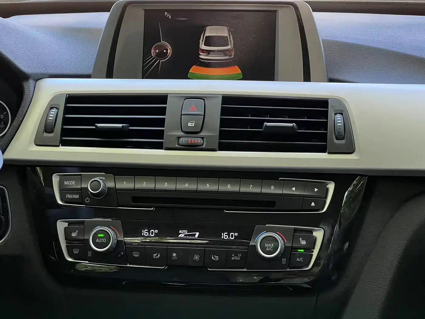 BMW 3 Series GT 2016 320i Fashion Style фото 11