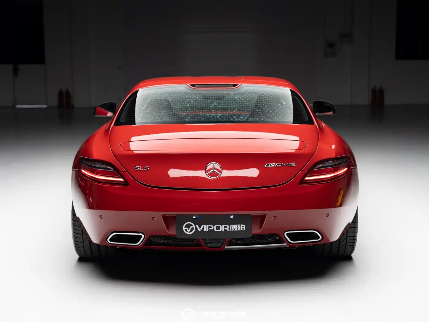 Mercedes-Benz SLS AMG 2013 SLS AMG 45th Anniversary China Limited Edition фото 5