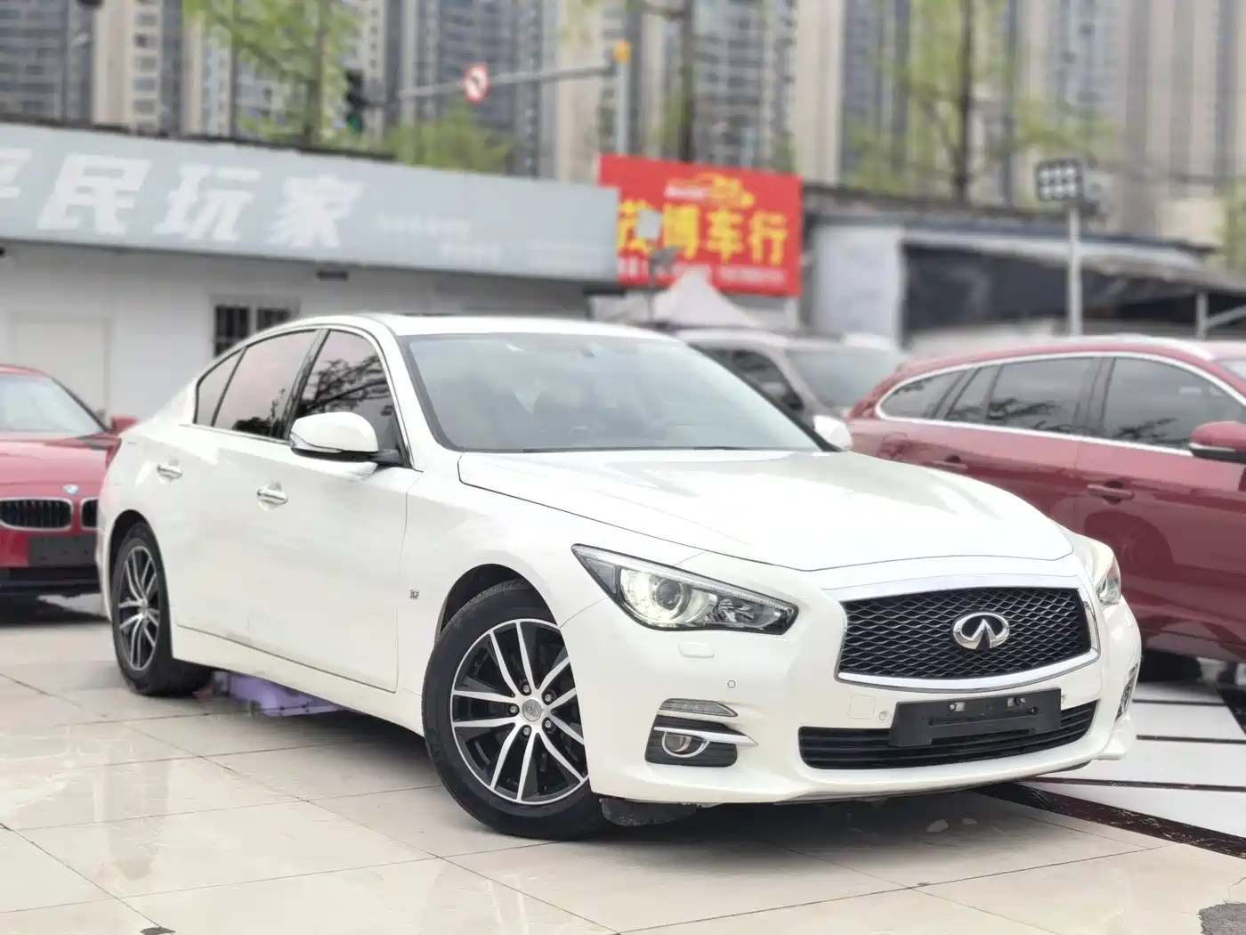 Infiniti Q50 2015 2014 3.7L Comfort Edition