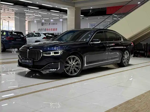 BMW 7 SERIES