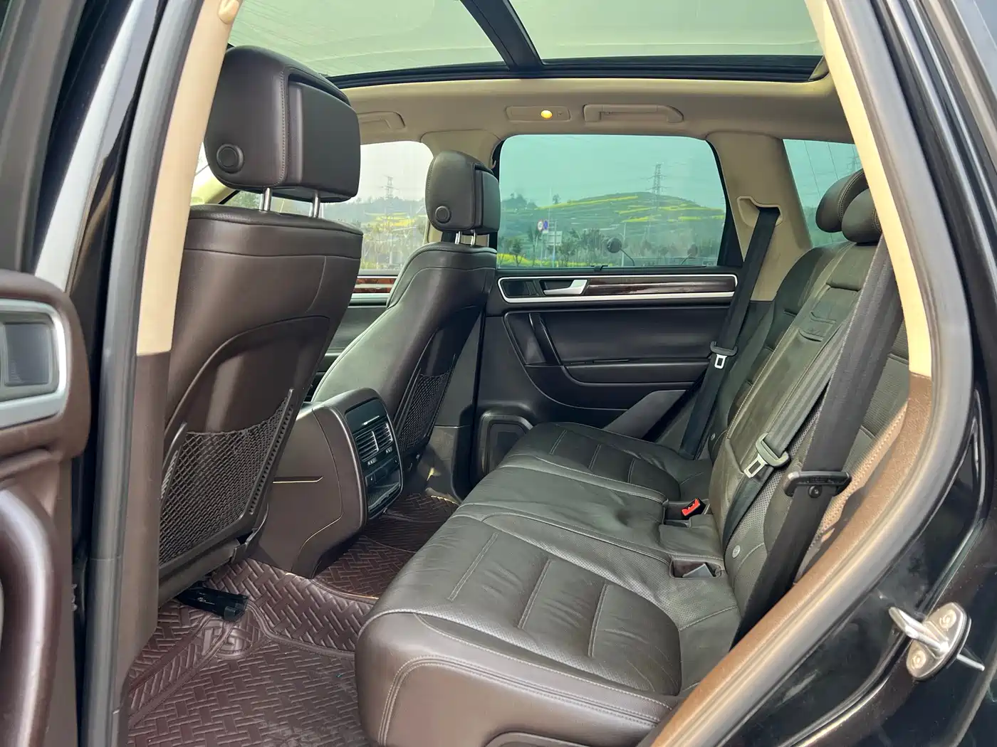 Volkswagen Touareg 2011 3.0TSI Premium фото 9