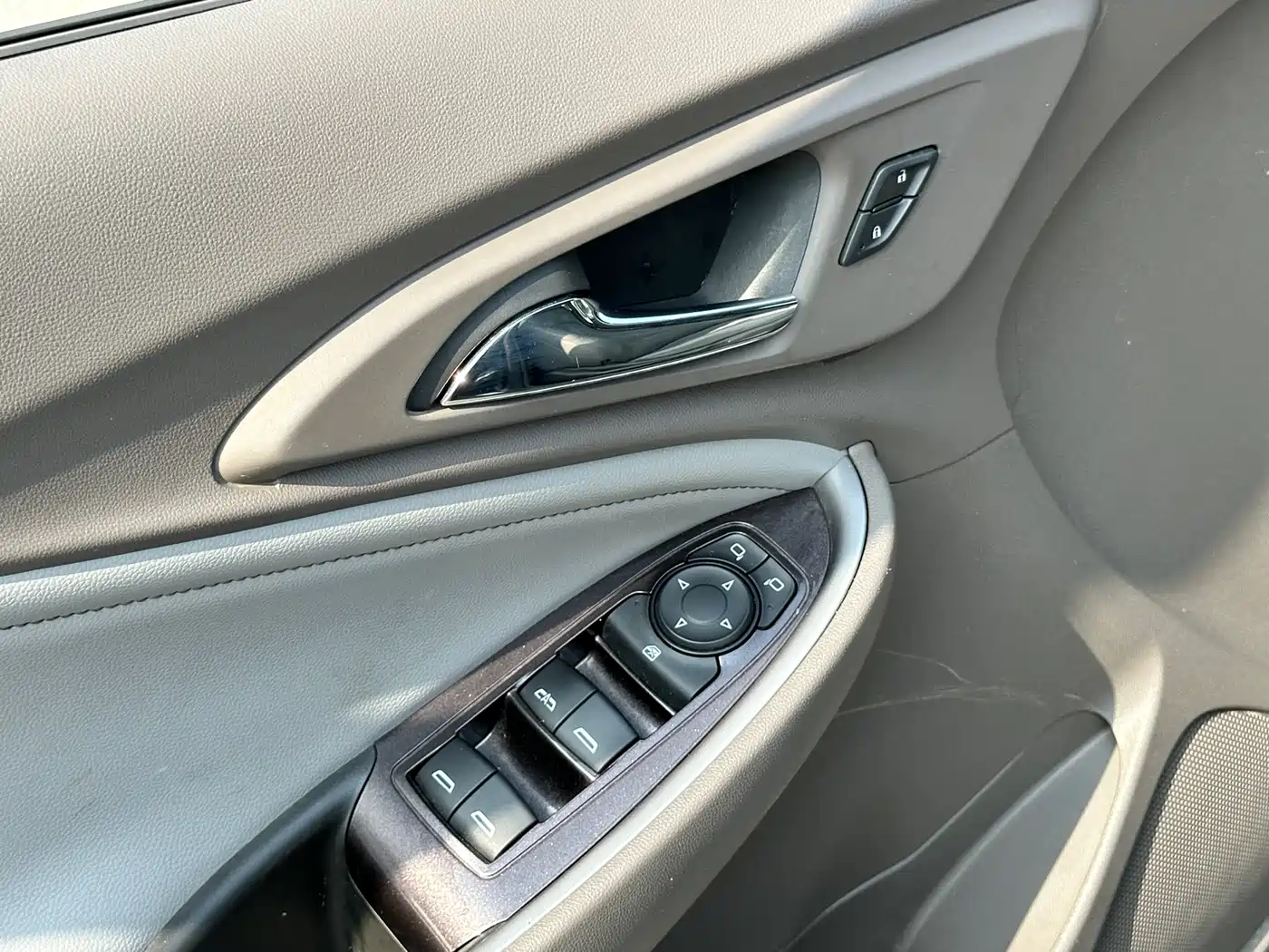 Chevrolet Malibu XL 2018 530T Auto RuiXiang Edition фото 24