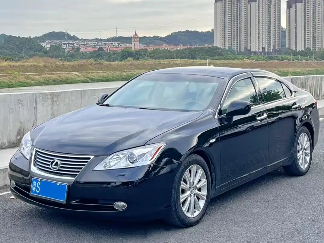 Lexus ES 2010 350 Luxury Edition фото 2