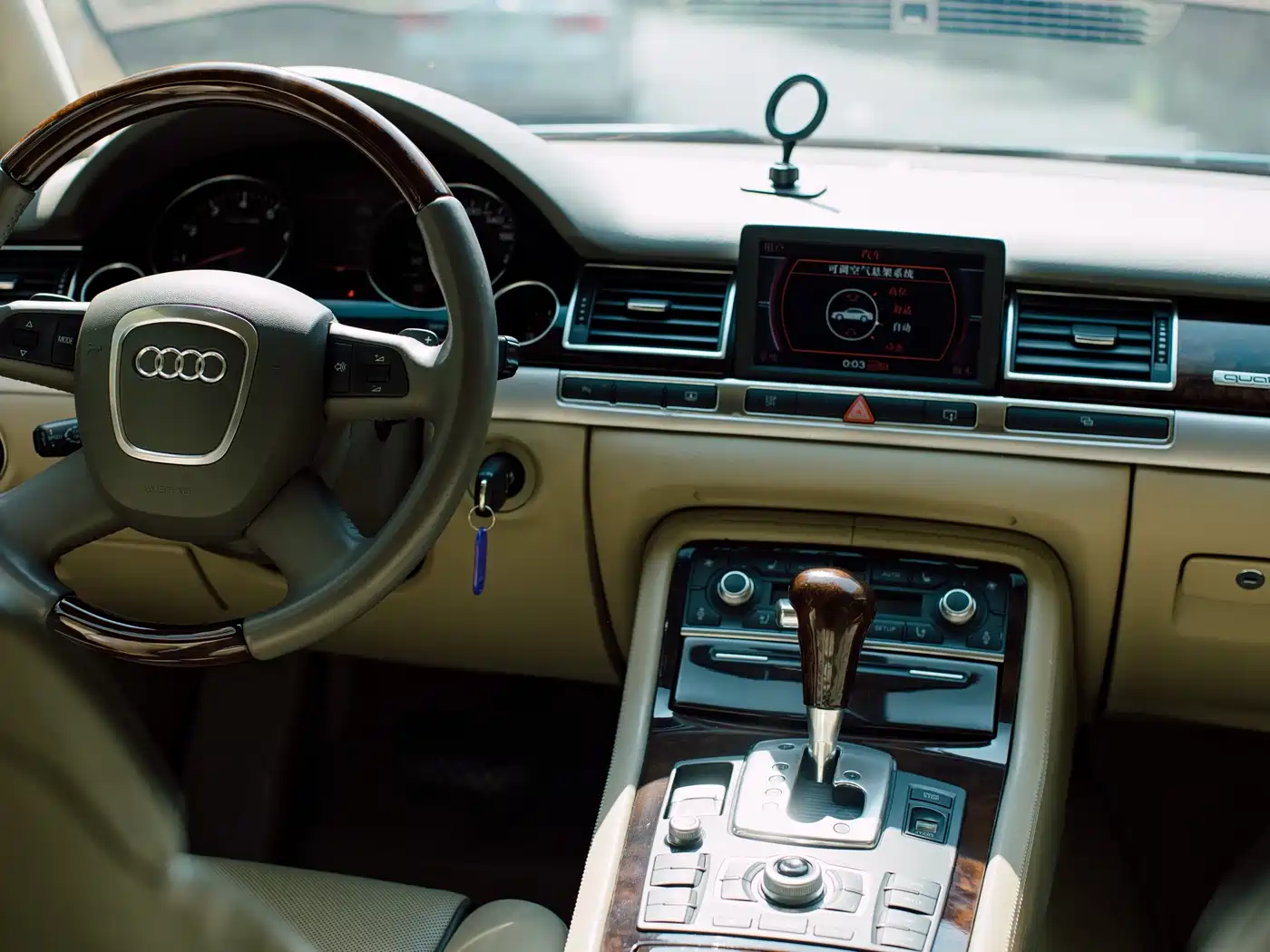 Audi A8 2006 A8L 6.0 W12 quattro Flagship фото 17