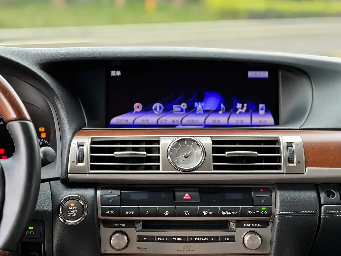 Lexus LS 2013 460L Luxury Edition фото 33