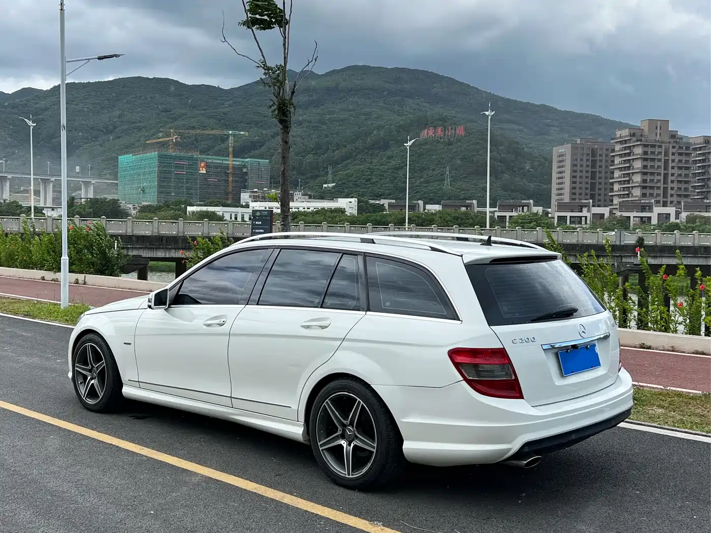 Mercedes-Benz C-Class (Import) 2010 C 200 CGI Estate фото 6