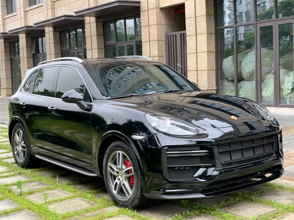 Porsche Cayenne 2011 Cayenne S 4.8L фото 3