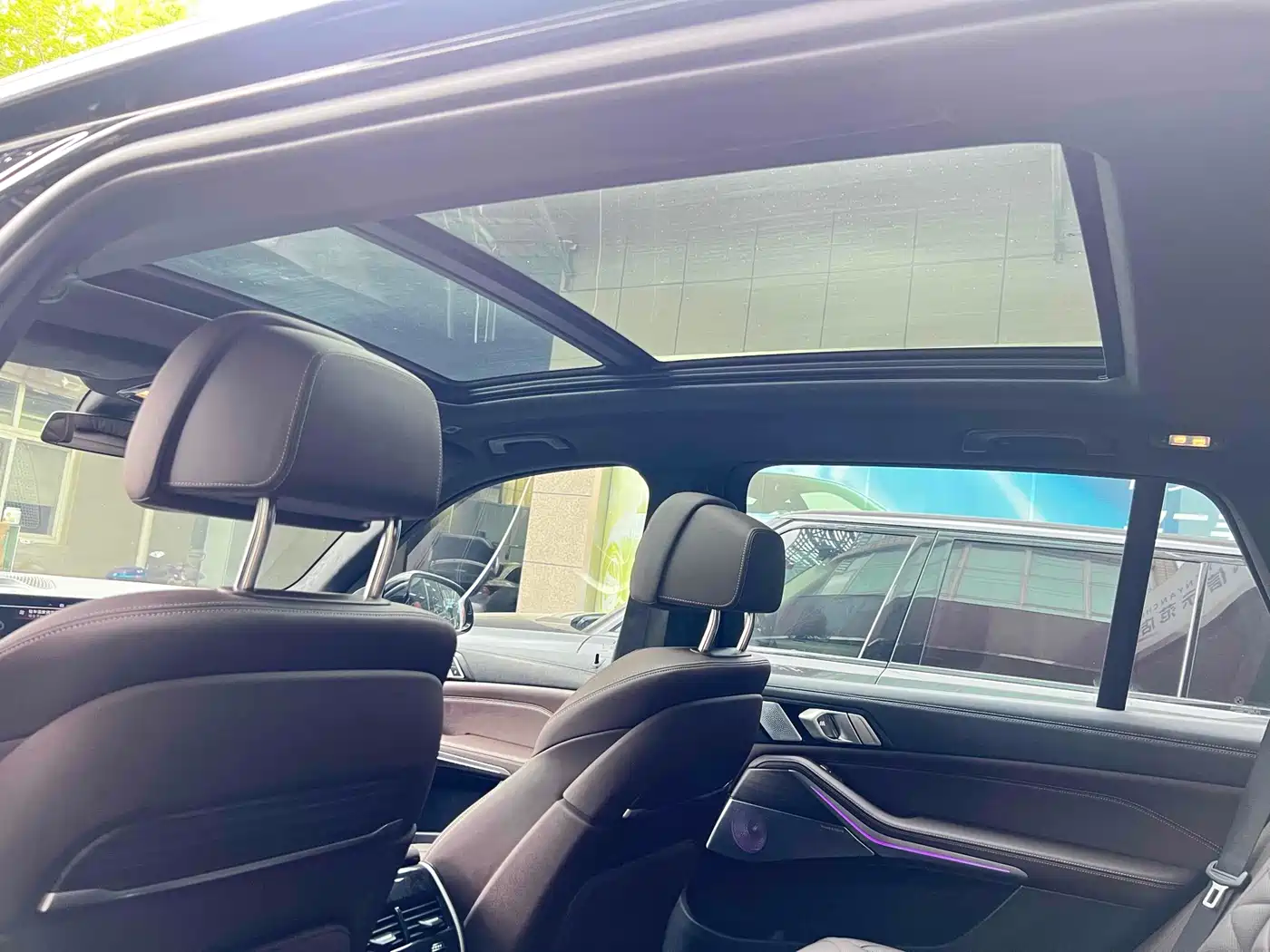 BMW X5 2022 Model xDrive 40Li M Sport Package фото 18