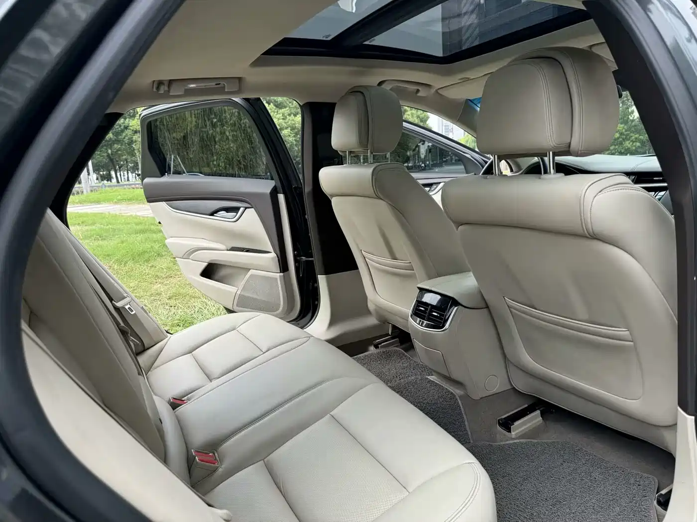 Cadillac XTS 2014 28T Comfort фото 6