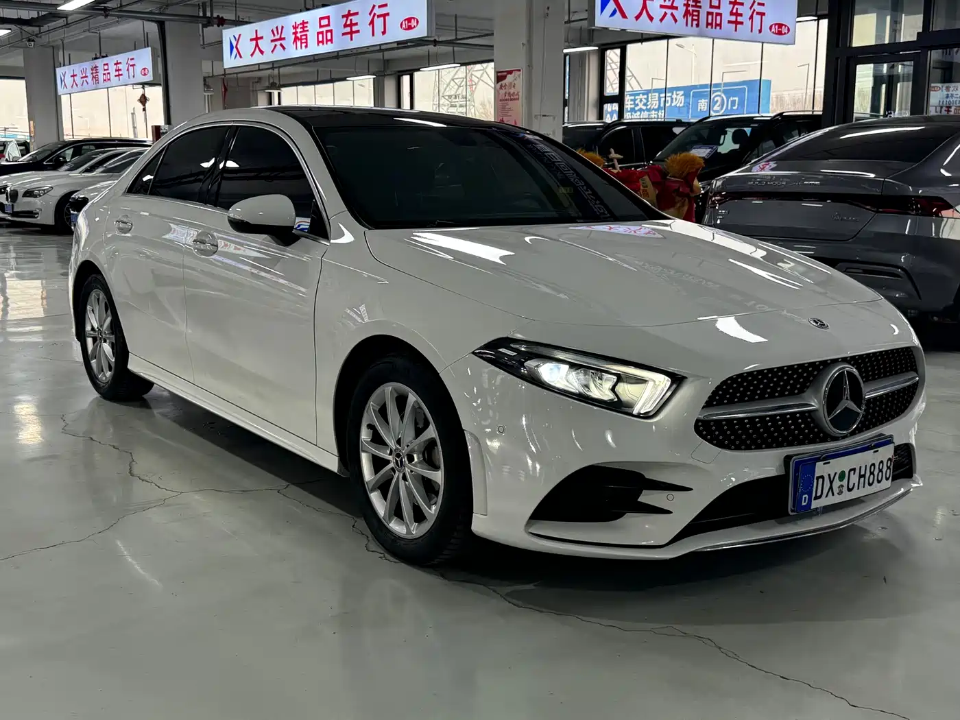 Mercedes-Benz A-Class 2021 A 200 L Sport Sedan Fashion Edition фото 3