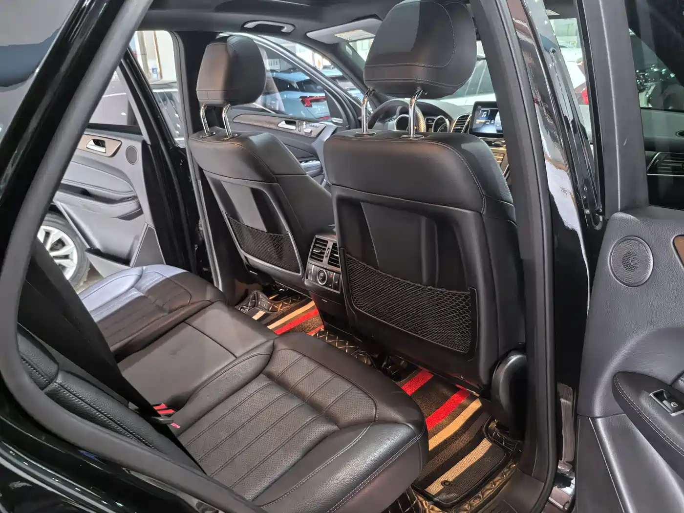 Mercedes-Benz GLE 2017 GLE 400 4MATIC фото 14