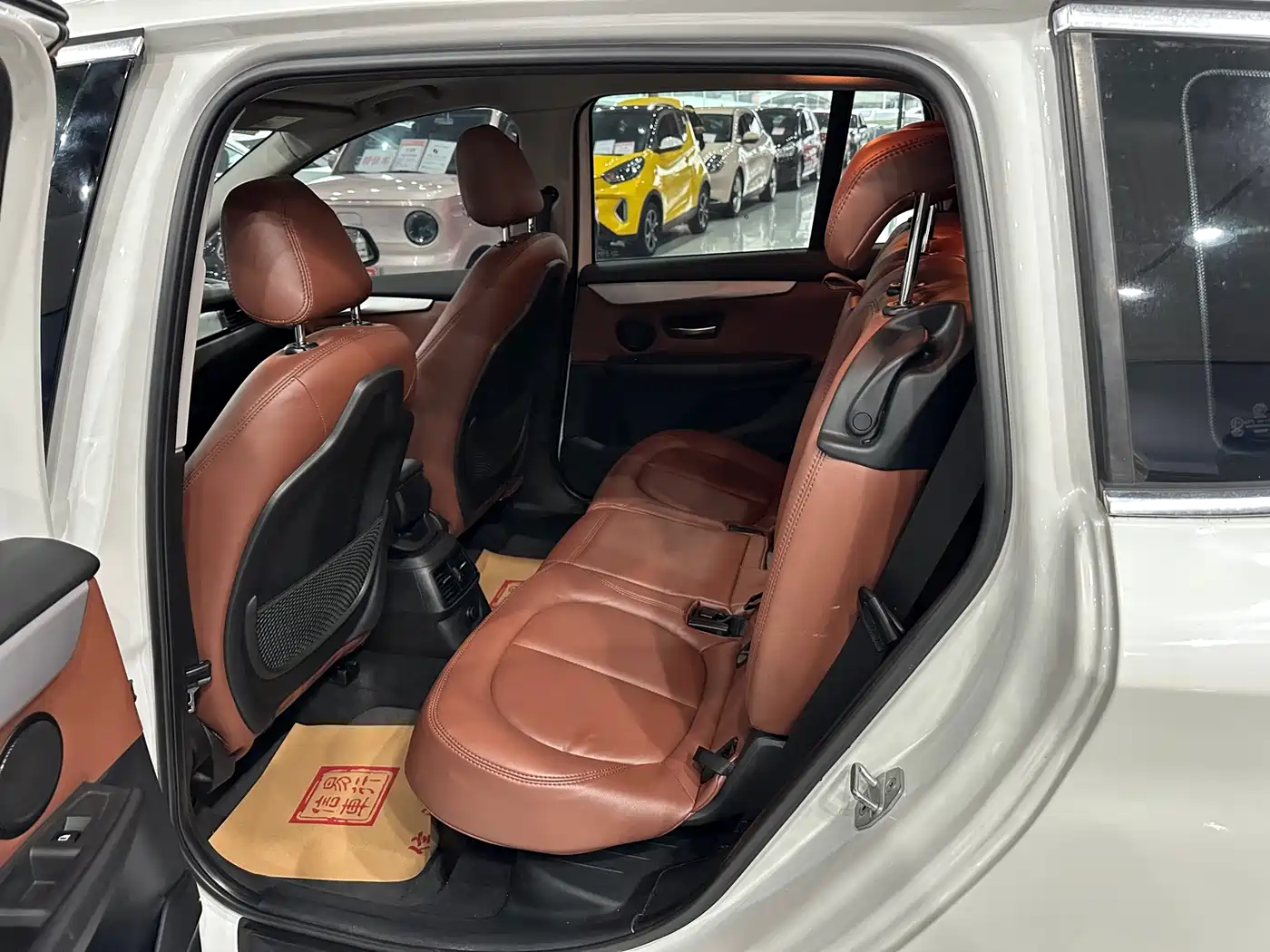 BMW 2 Series Gran Tourer 2015 218i Leading фото 11