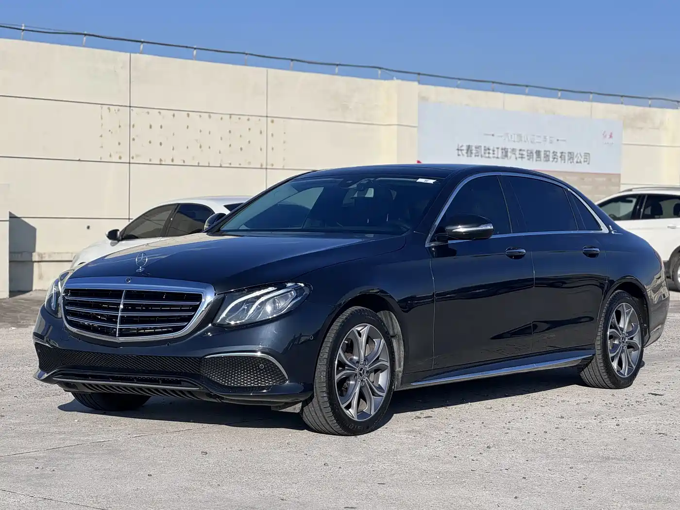 Mercedes-Benz E-Class 2020 E 300 L Sport Fashion Model