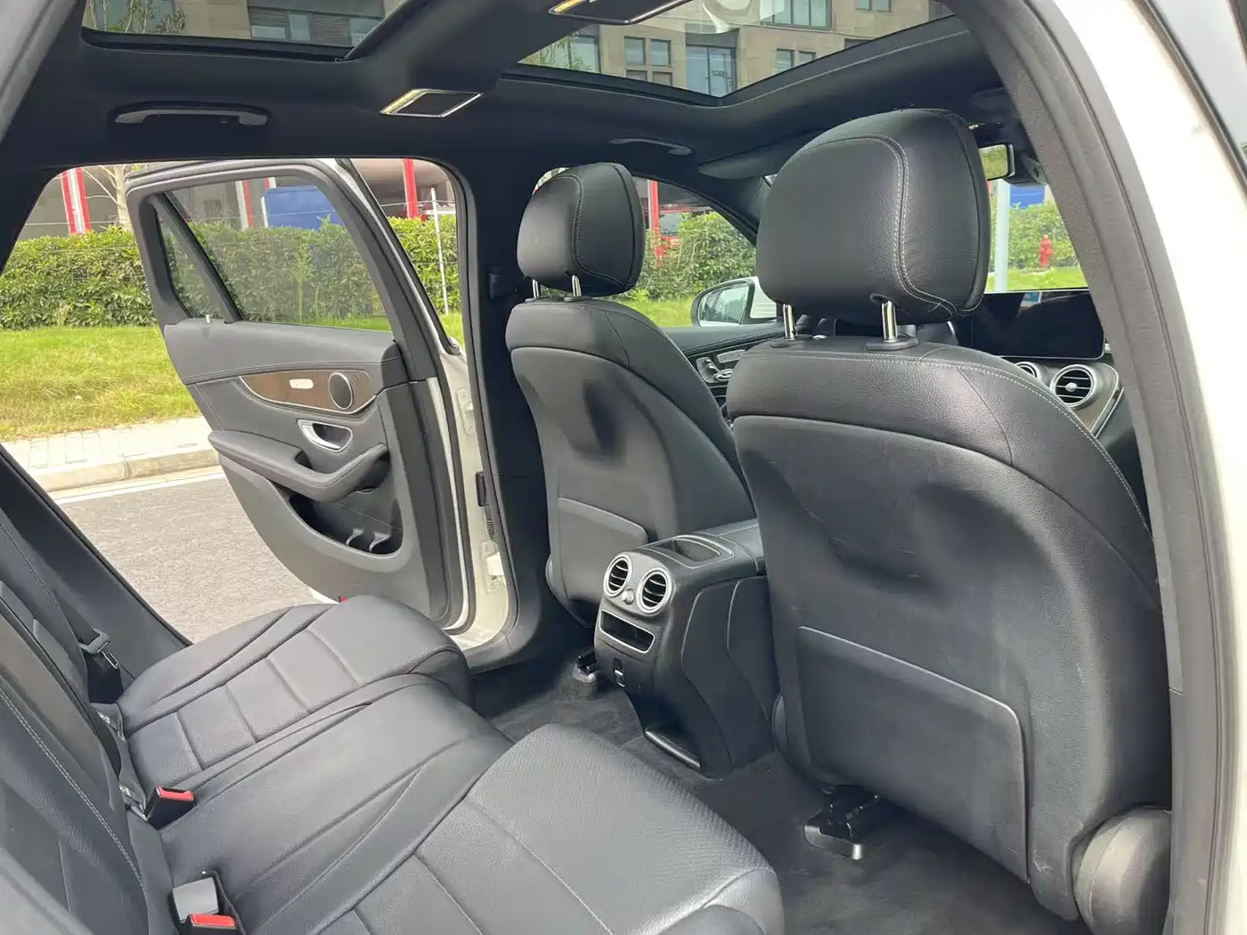 Mercedes-Benz GLC 2020 GLC 300 L 4MATIC Dynamic фото 13