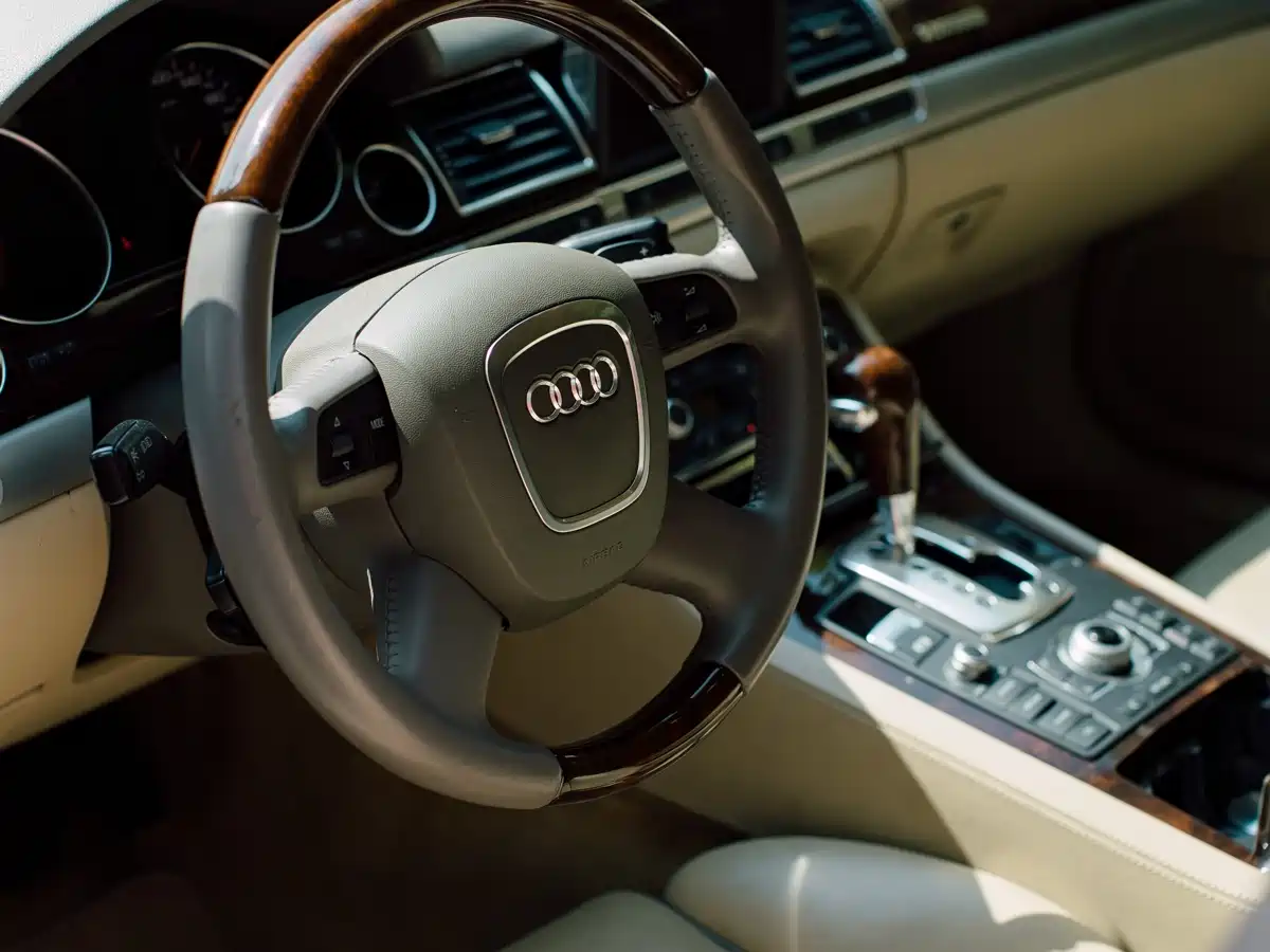 Audi A8 2006 A8L 6.0 W12 quattro Flagship фото 10