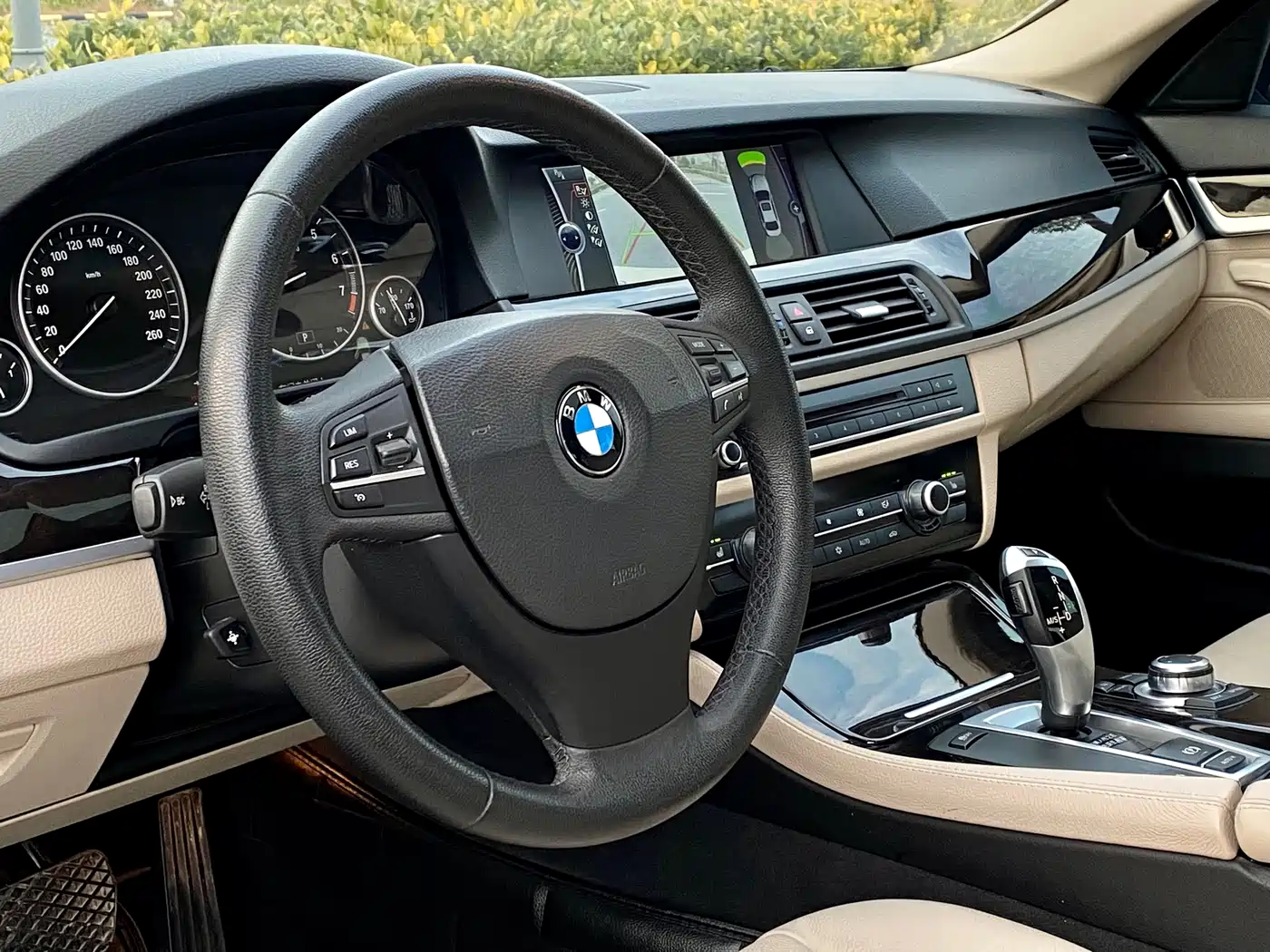 BMW 5 Series 2012 523Li Luxury фото 13
