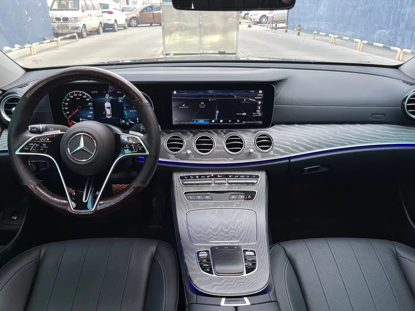 Mercedes-Benz E-Class 2022 Facelift III E 300 L Luxury фото 13