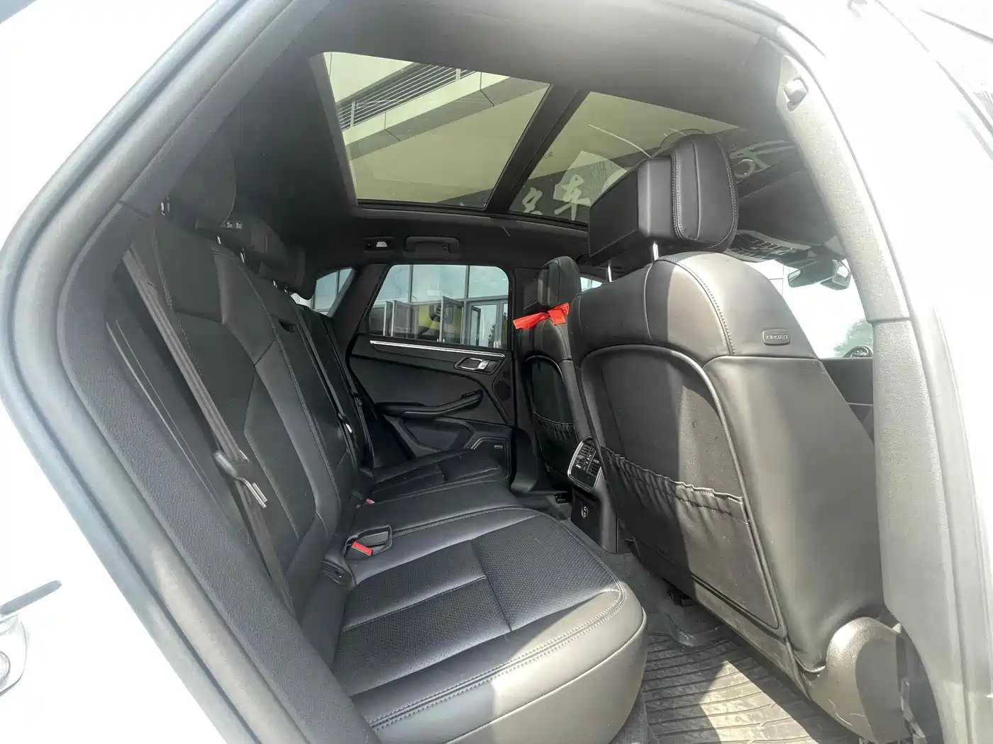 Porsche Macan 2024 Macan 2.0T фото 11