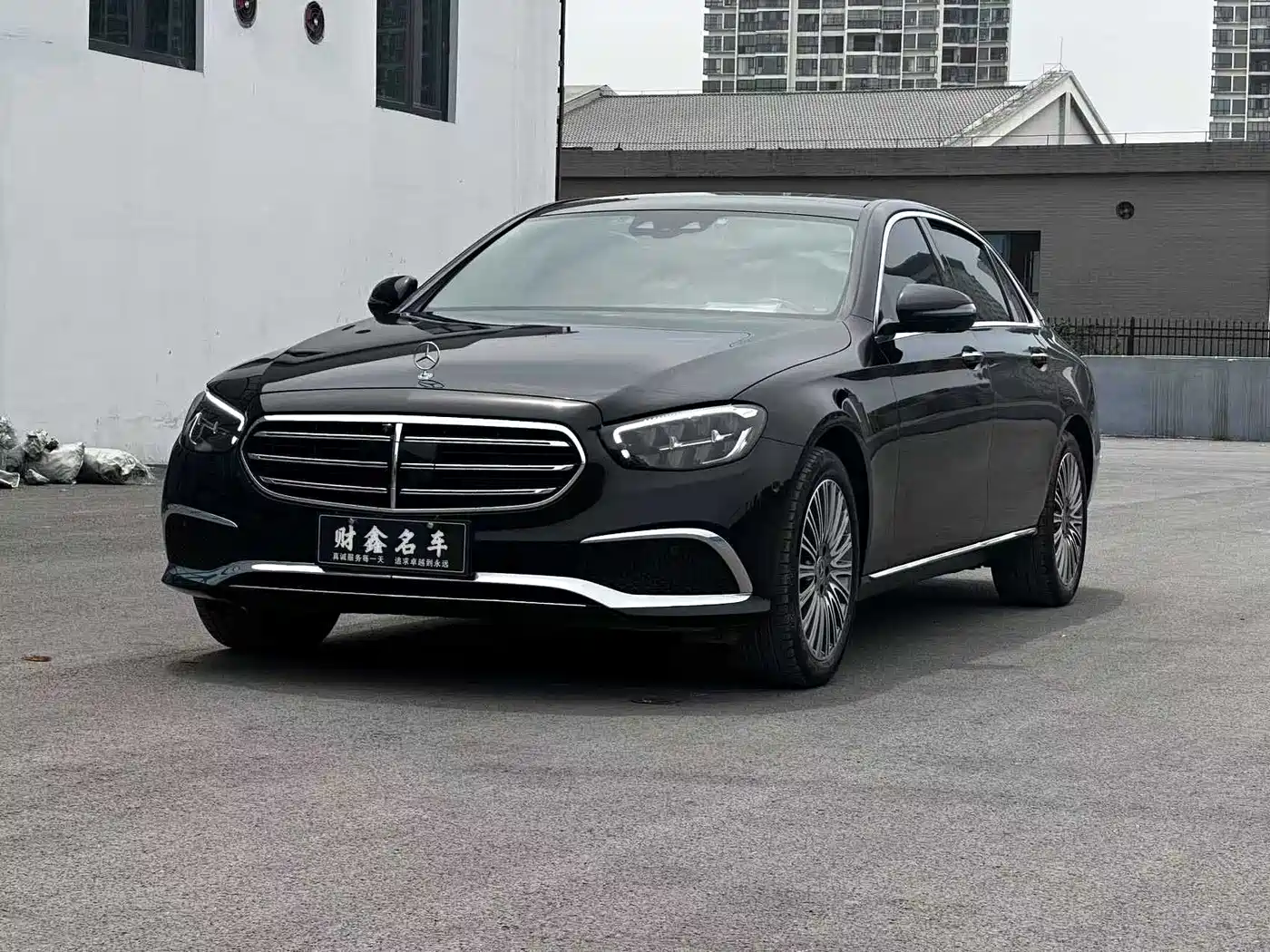  E CLASS