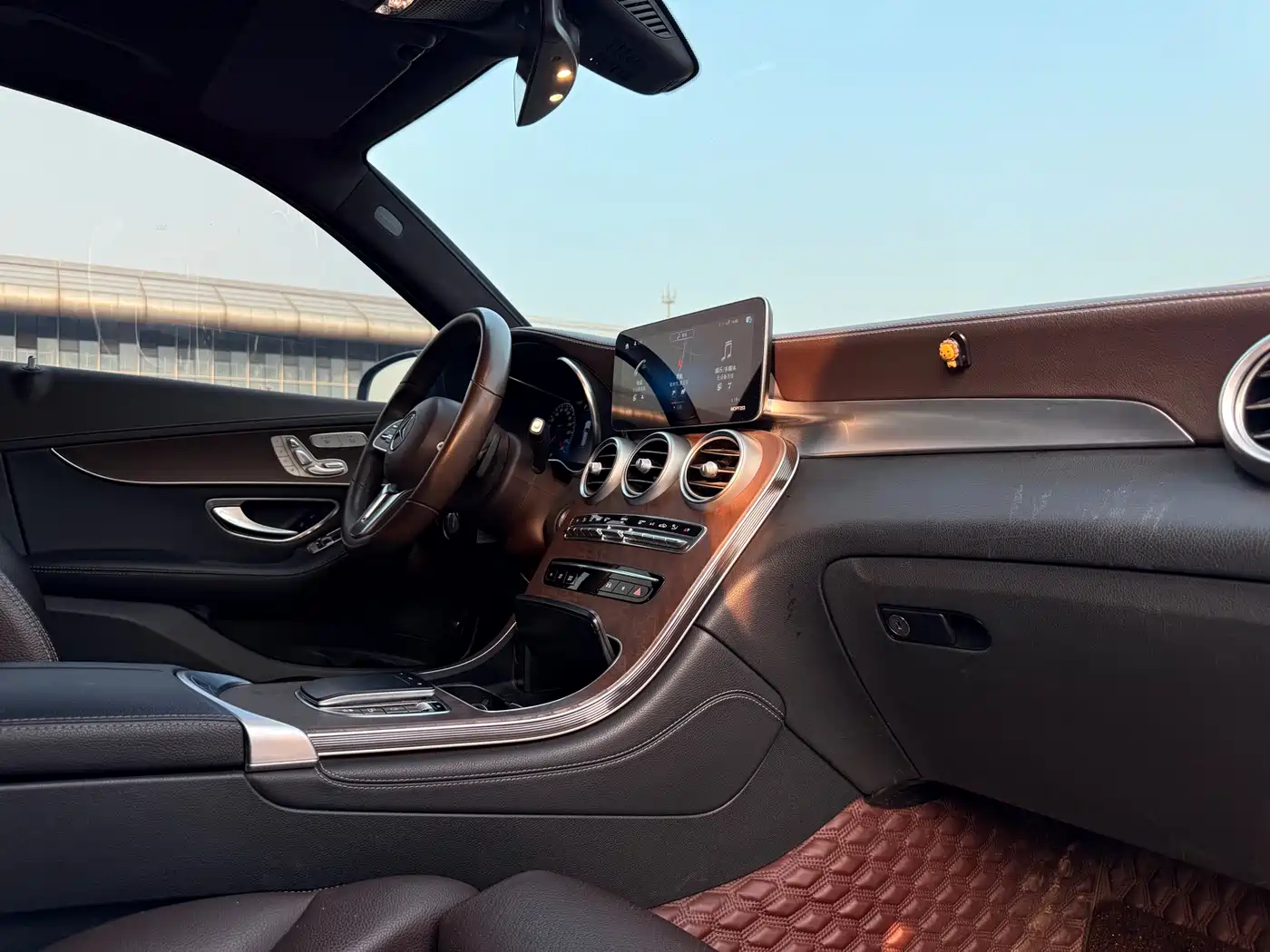 Mercedes-Benz GLC 2021 GLC 260 L 4MATIC Luxury фото 5