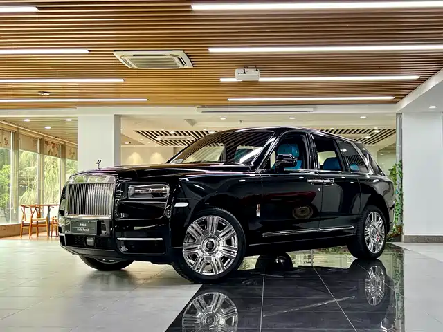 ROLLS-ROYCE CULLINAN